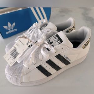 BRAND NEW ADIDAS SUPERSTAR J